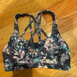 Lululemon Free to Be Serene Bra - size 6